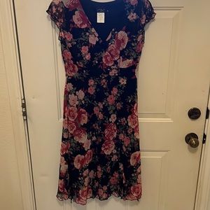 Size 6 floral dress